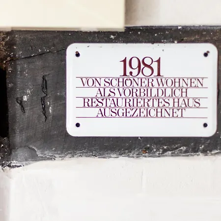 Malerisches Haus In Schoenster Strasse Der Altstadt * Detmold