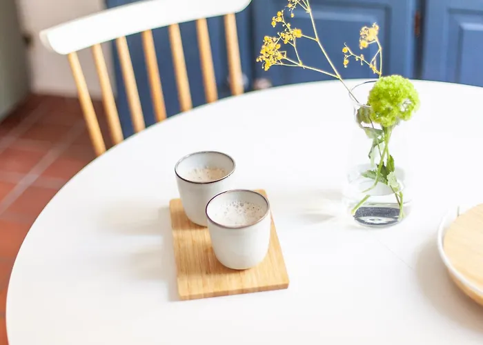 Malerisches Haus In Schoenster Strasse Der Altstadt Lägenhet *